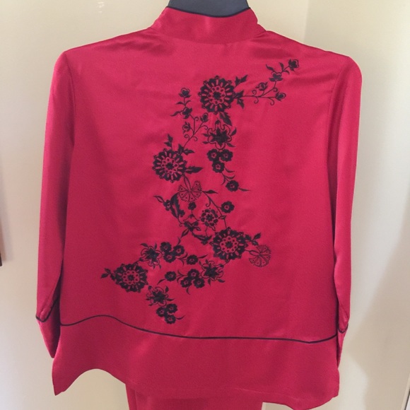 Cabernet, NWOT, Long-sleeve Pajama Jacket! - Picture 7 of 16